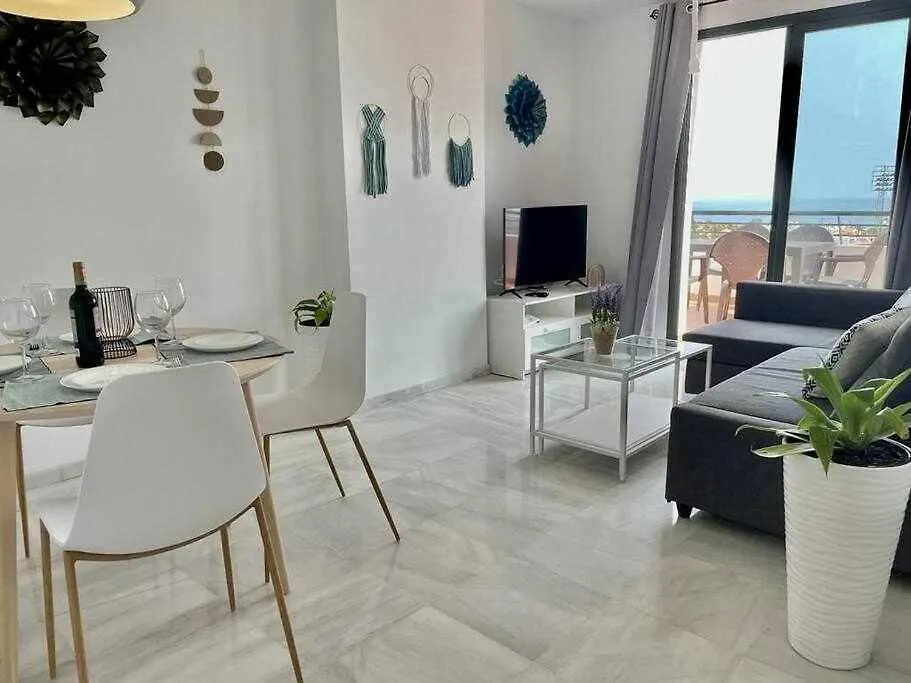 Apartamento Atico Con Vistas Al Mar Y En Nerja 0*,